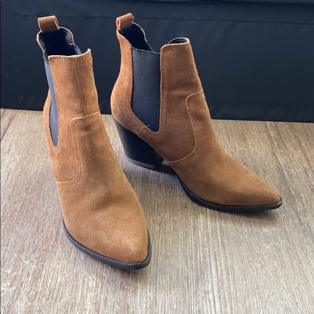 Steve Madden Patricia Chelsea Bootie